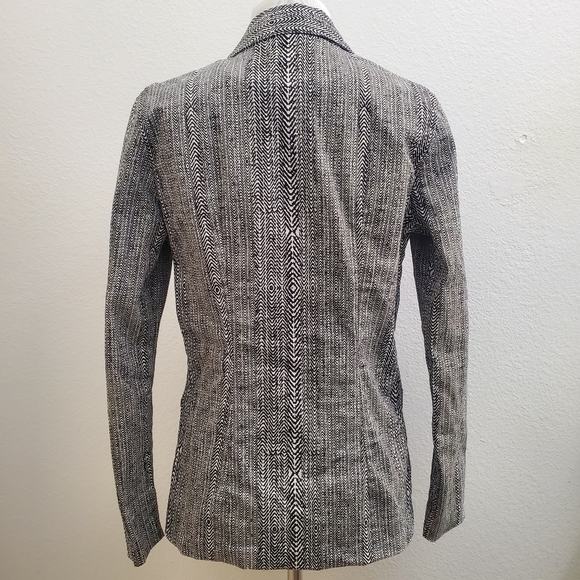 RVCA x Ashley Smith Zipper Detail Blazer OW18 - Picture 3 of 9